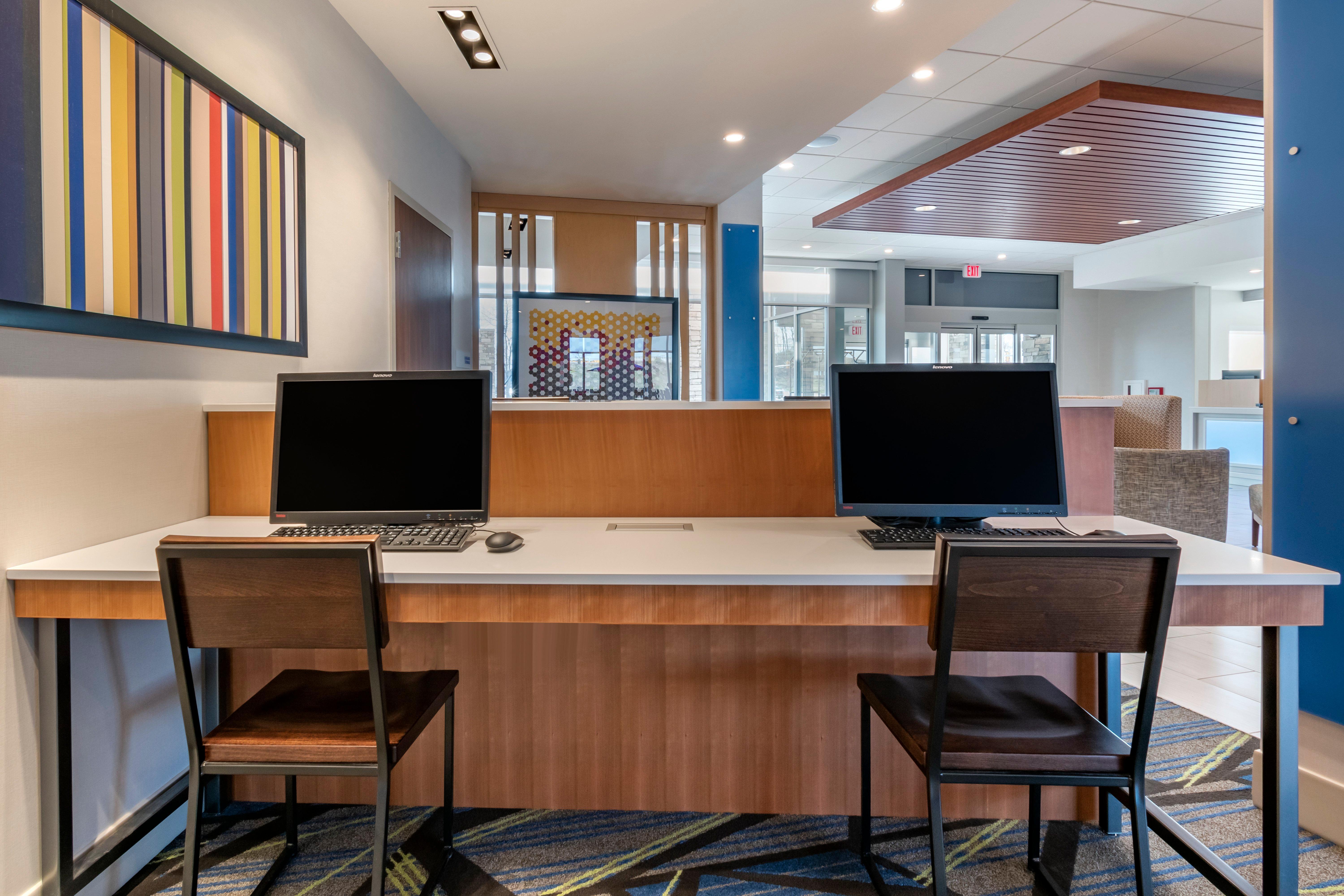 Holiday Inn Express & Suites - Carlisle Southwest I-81 By Ihg Екстер'єр фото